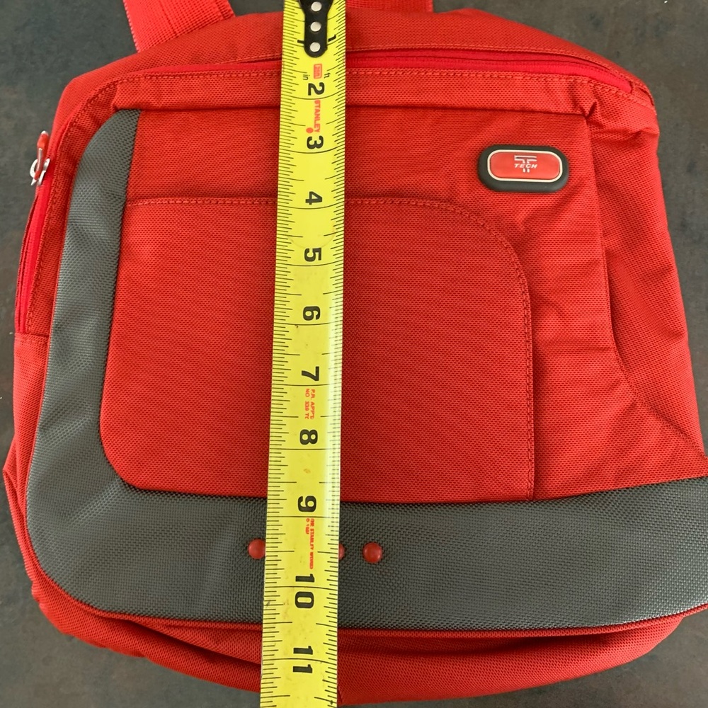 NEW Tumi Crossover Shoulder Travel Bag - Picture 8 of 11